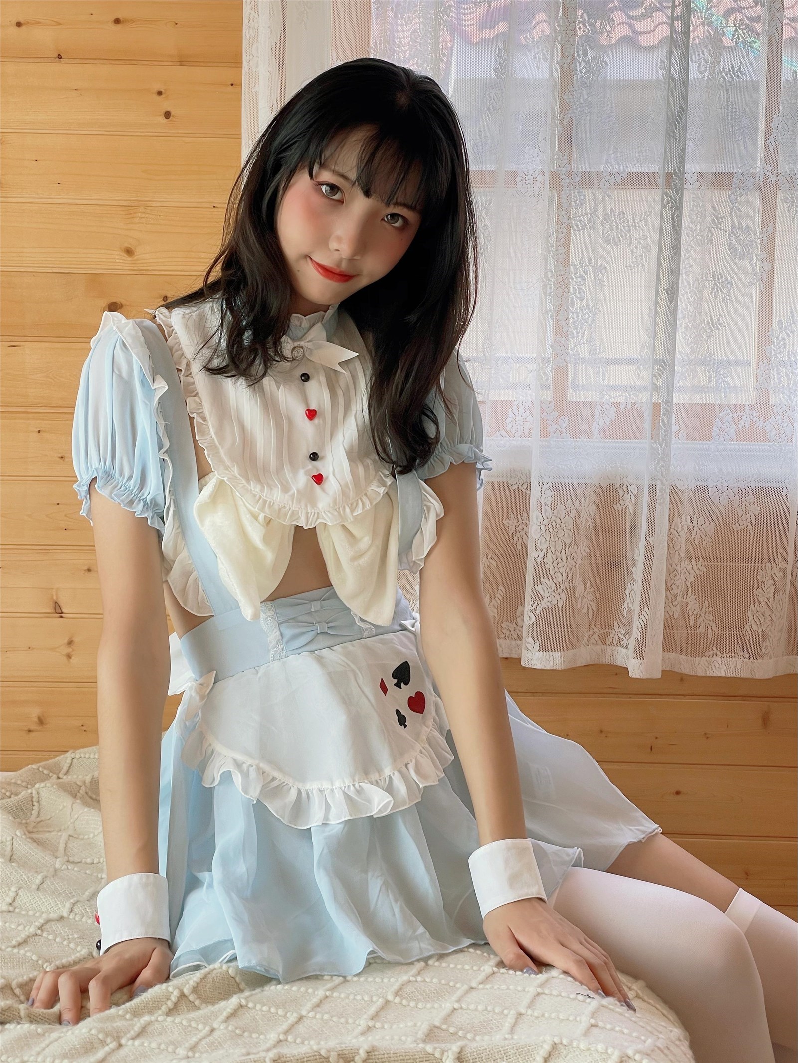 Watermelon Maid - NO.18 Blue and White Maid(24)